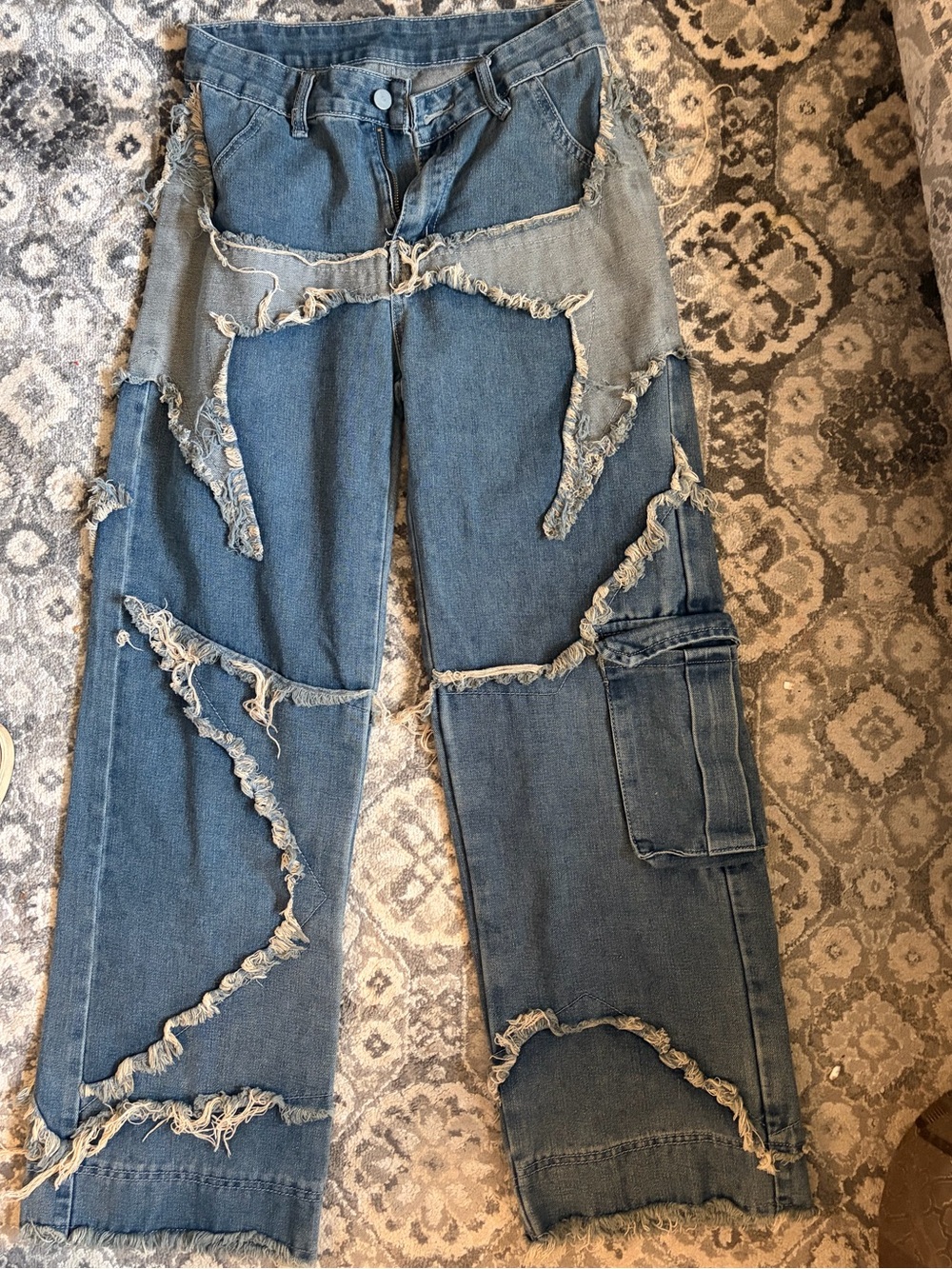 ROMWE Distressed Straight-Leg Blue Cargo Jeans